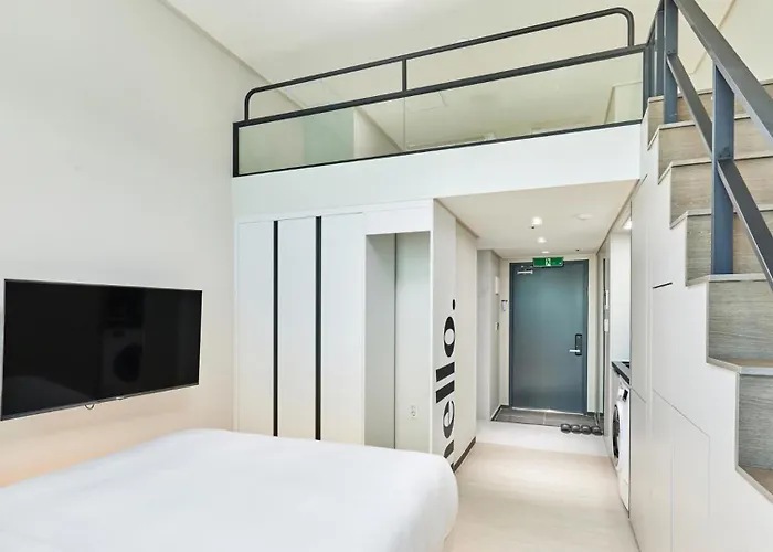酒店 Travelodge Centum 4*